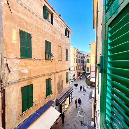 Victoria House - Dal Budello Al Mare *