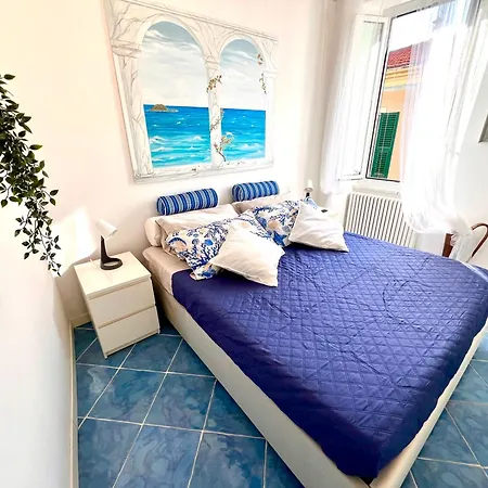 Victoria House - Dal Budello Al Mare