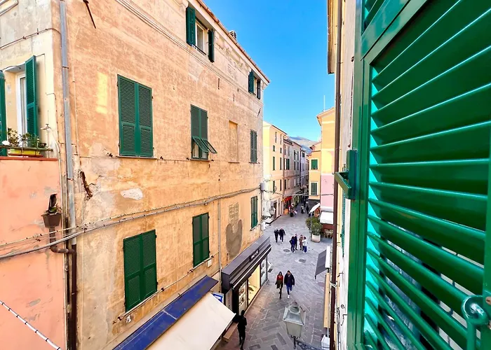 Victoria House - Dal Budello Al Mare *