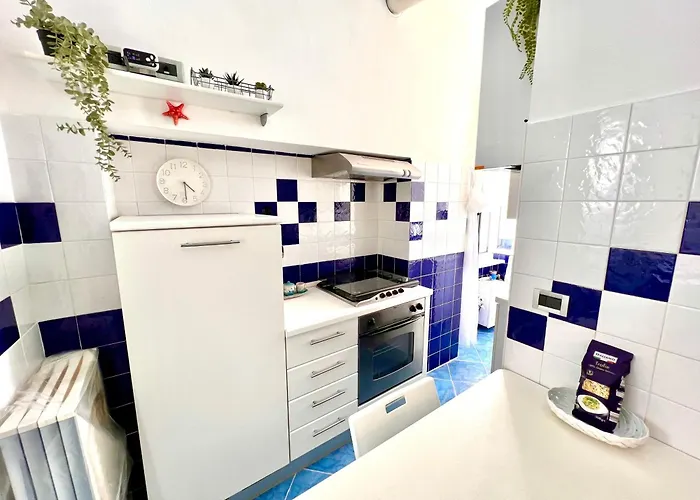 Victoria House - Dal Budello Al Mare *